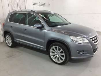 2010 (10) - 2.0 TDi R-Line 4 MOTION 5-Door