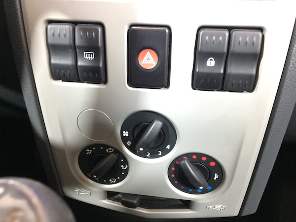 Used Dacia Logan MCV 2011 for sale - 76286582: Photo 11