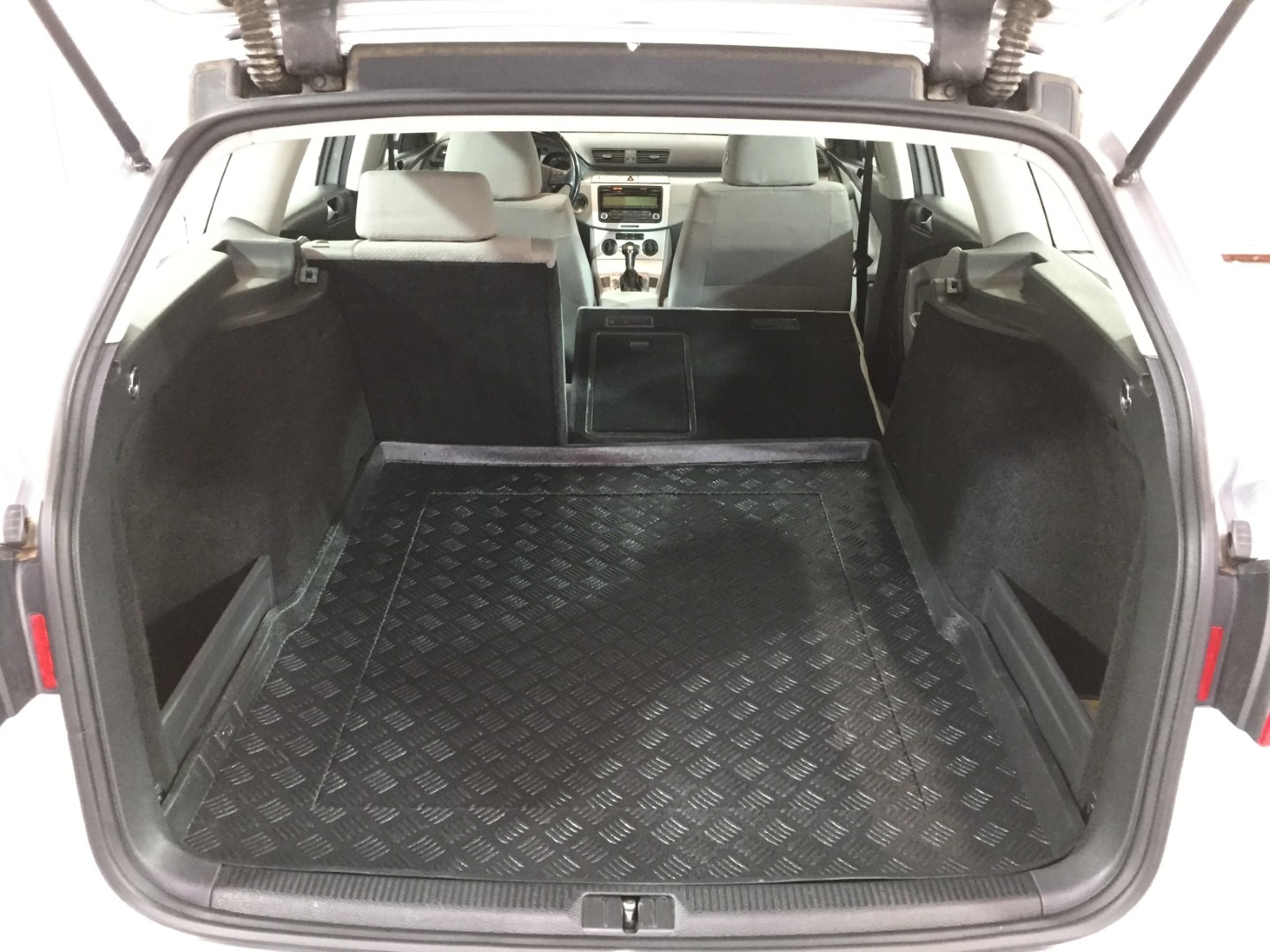 Used Volkswagen Passat 2014 for sale - 76422291: Photo 29