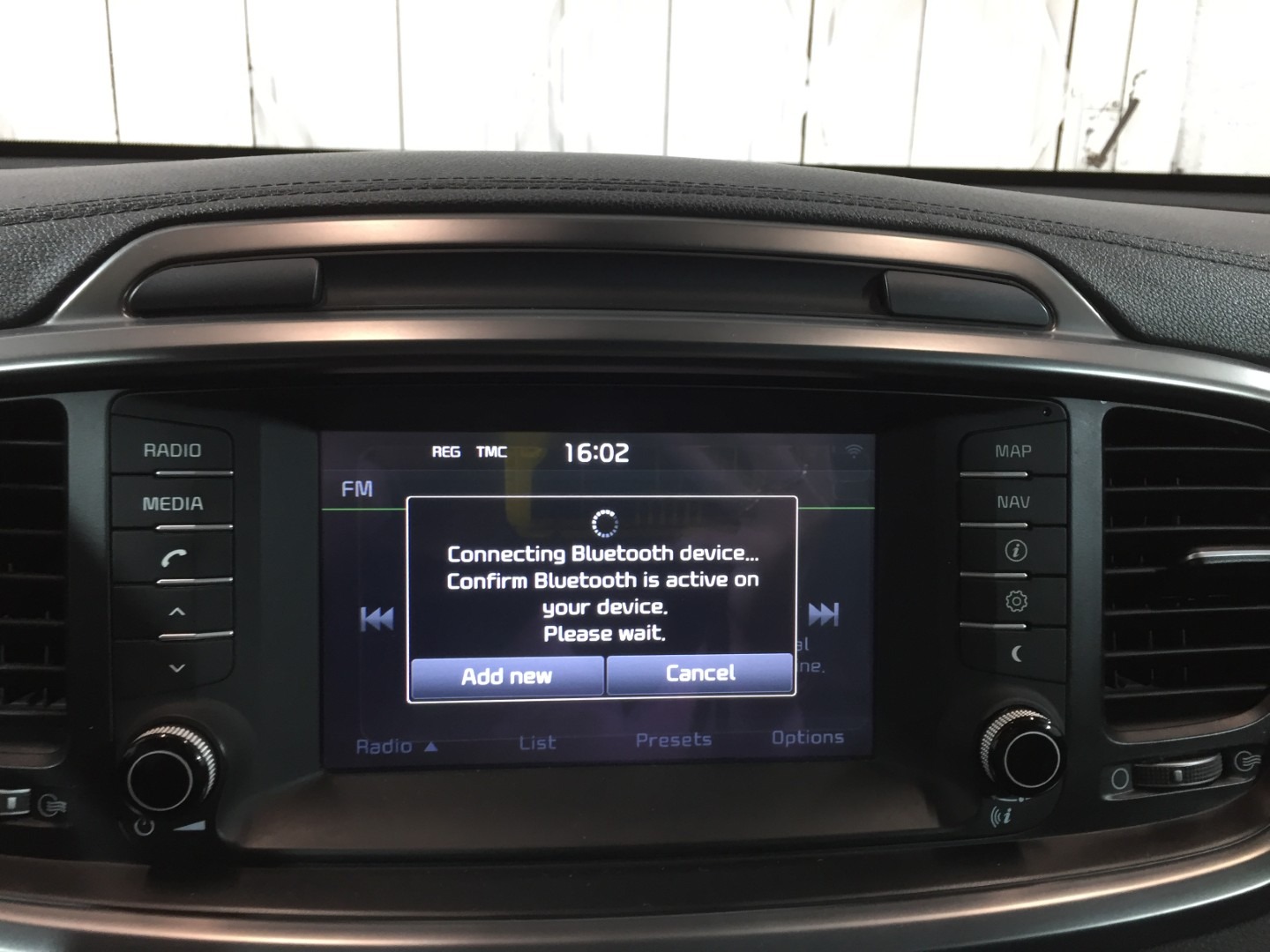 Used Kia Sorento 2016 for sale - 76844730: Photo 22