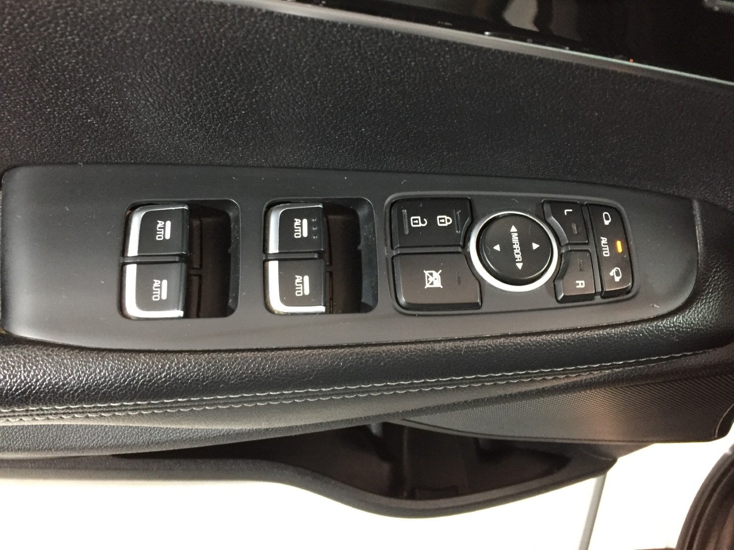 Used Kia Sorento 2016 for sale - 76844730: Photo 8