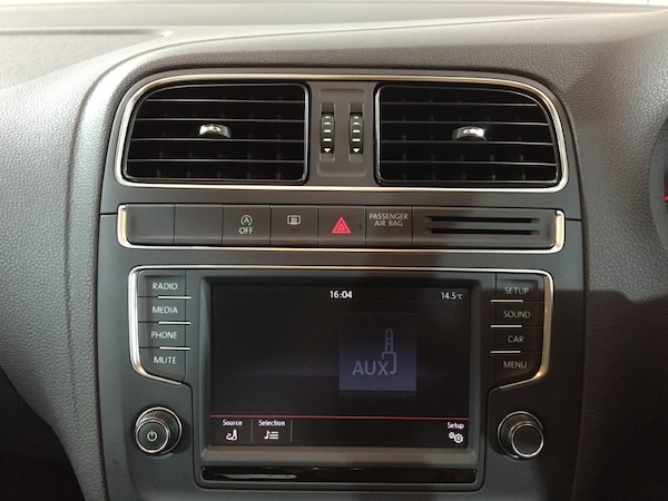 Used Volkswagen Polo 2014 for sale - 76299048: Photo 14