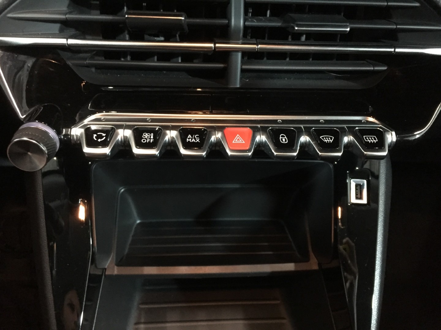 Used Peugeot 2008 2022 for sale - 77151752: Photo 27