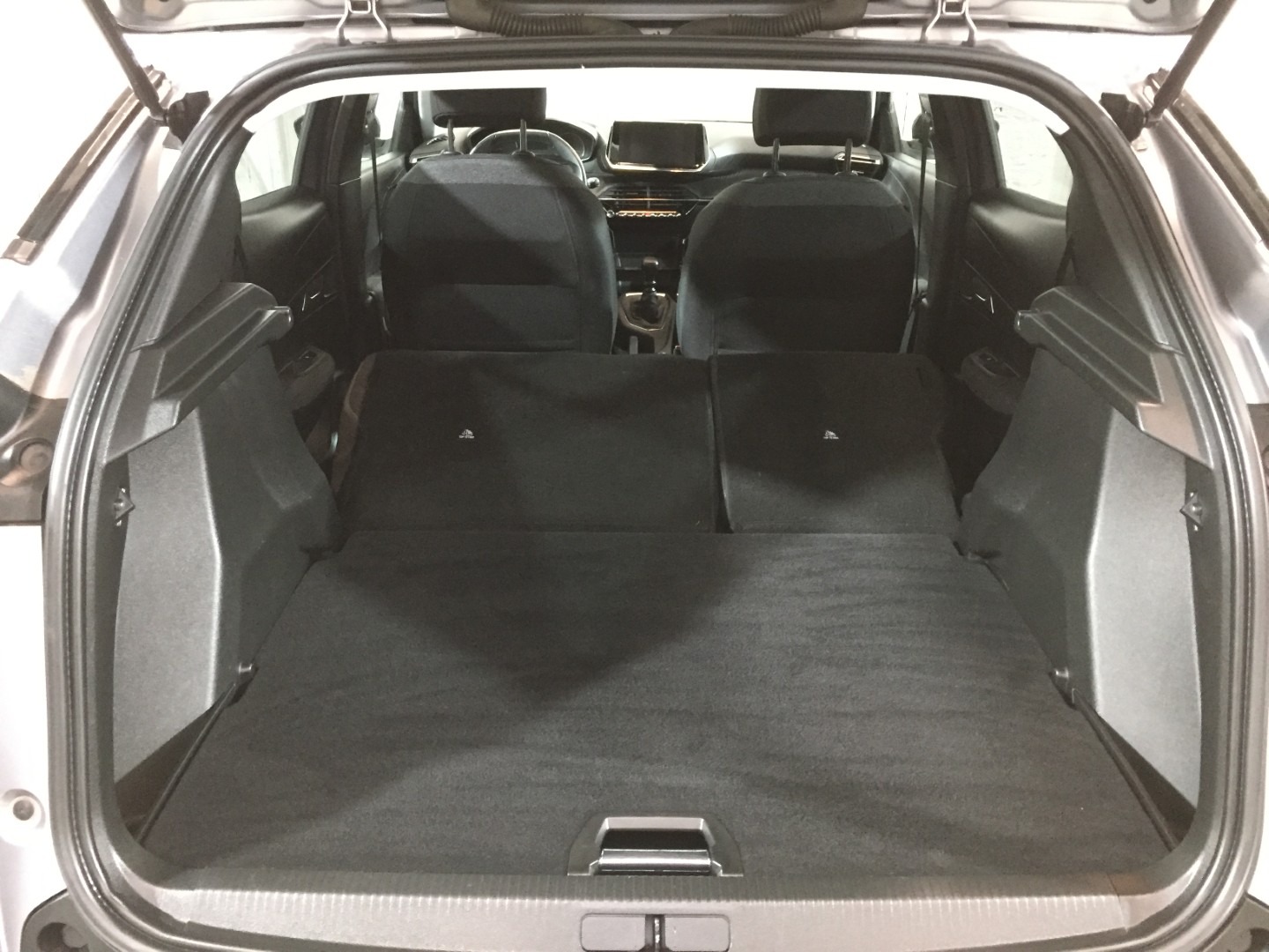 Used Peugeot 2008 2022 for sale - 77151752: Photo 40