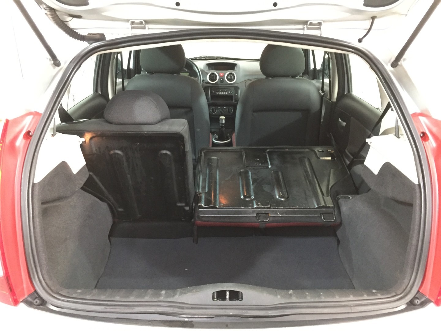 Used Citroen C3 2010 for sale - 76751972: Photo 24