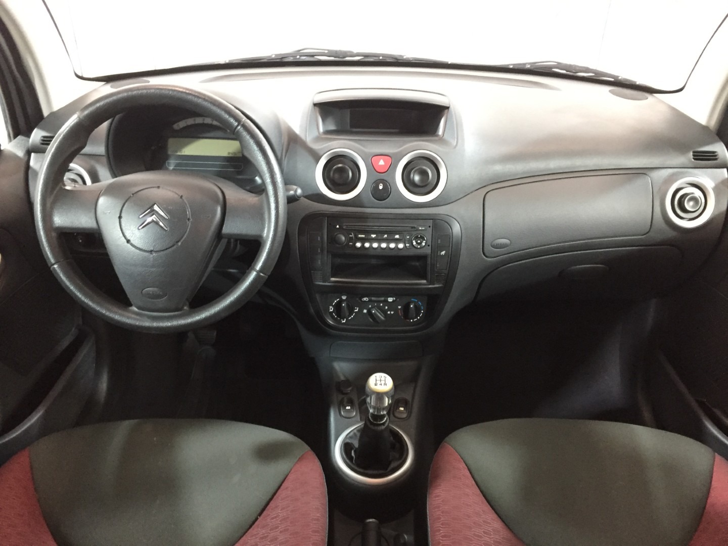 Used Citroen C3 2010 for sale - 76751972: Photo 9