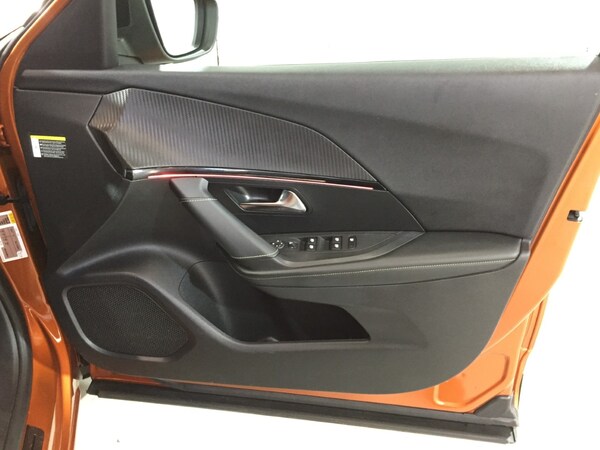 Used Peugeot 2008 2022 for sale - 74273919: Photo 10