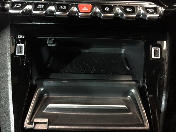 Used Peugeot 2008 2022 for sale - 74273919: Photo 35