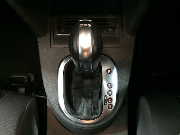 Used Volkswagen Touran 2012 for sale - 74993349: Photo 16
