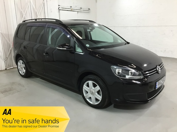 Used Volkswagen Touran 2012 for sale - 74993349: Photo 1