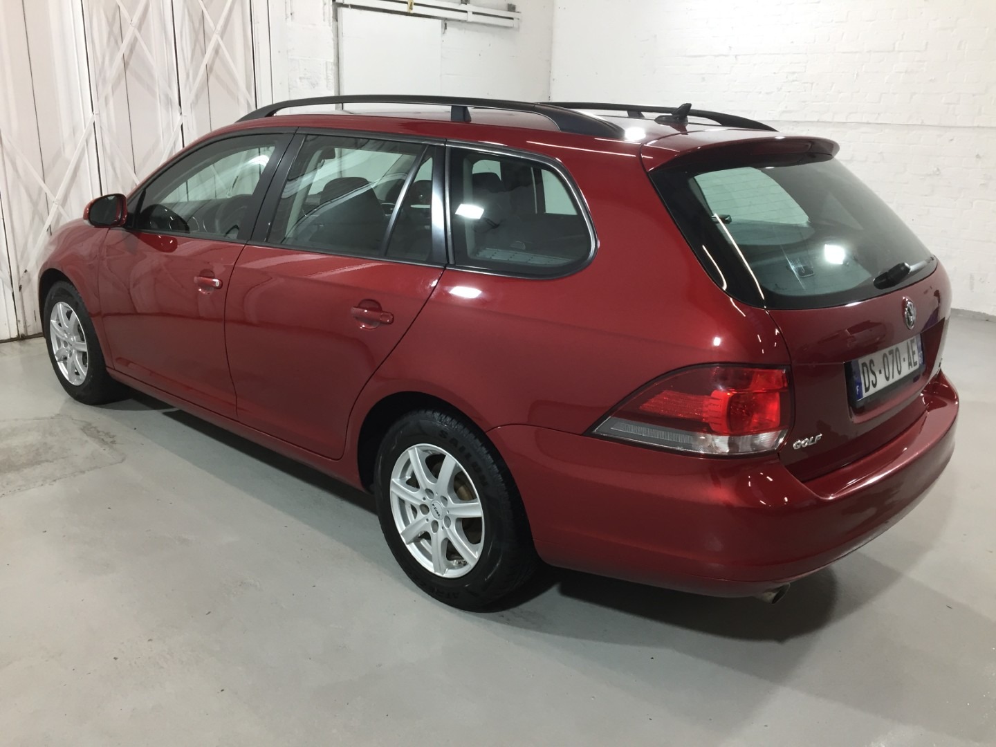 Used Volkswagen Golf 2010 for sale - 76568240: Photo 3