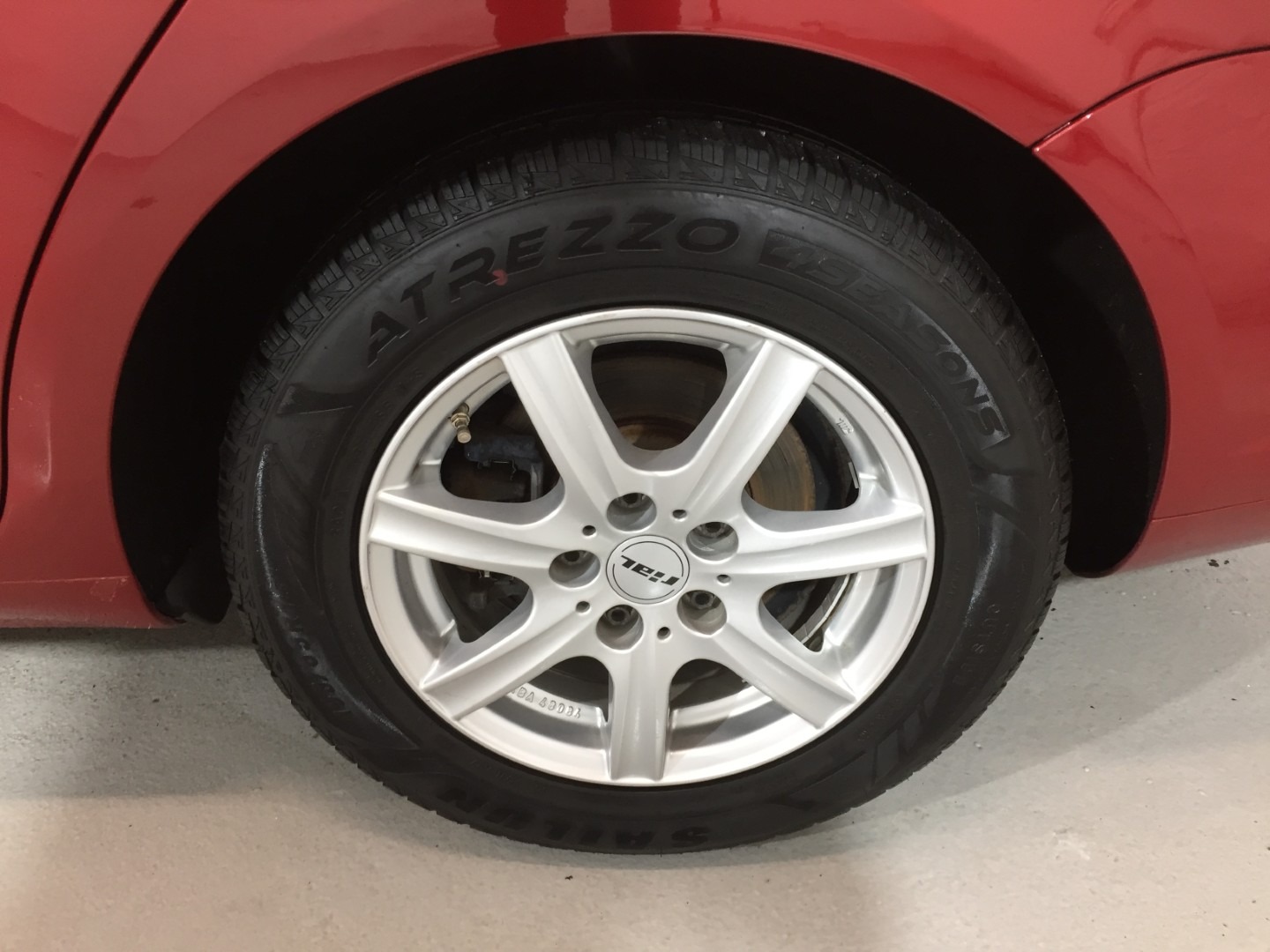 Used Volkswagen Golf 2010 for sale - 76568240: Photo 34