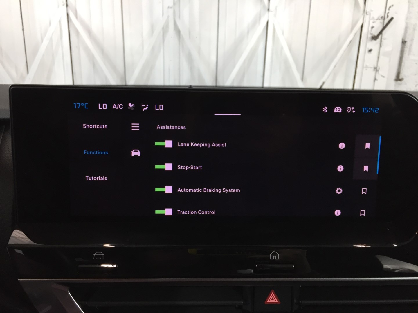 Used Citroen C4 2023 for sale - 76652779: Photo 17