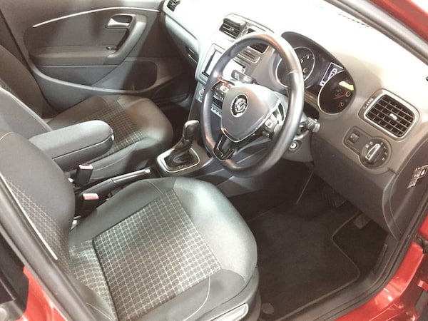 Used Volkswagen Polo 2014 for sale - 76298932: Photo 11