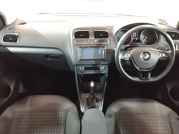 Used Volkswagen Polo 2014 for sale - 76298932: Photo 25