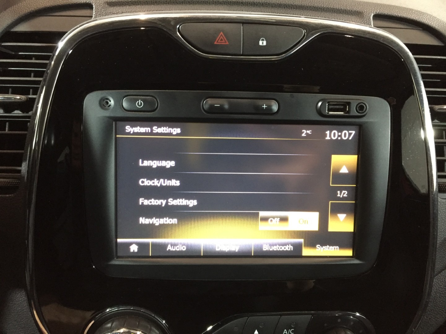 Used Renault Captur 2016 for sale - 77151759: Photo 19