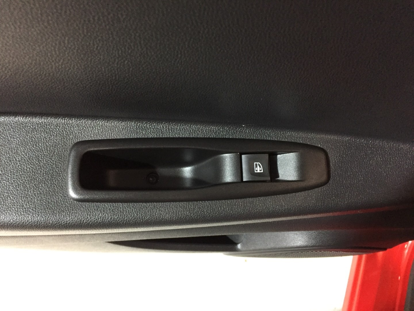 Used Renault Captur 2016 for sale - 77151759: Photo 29