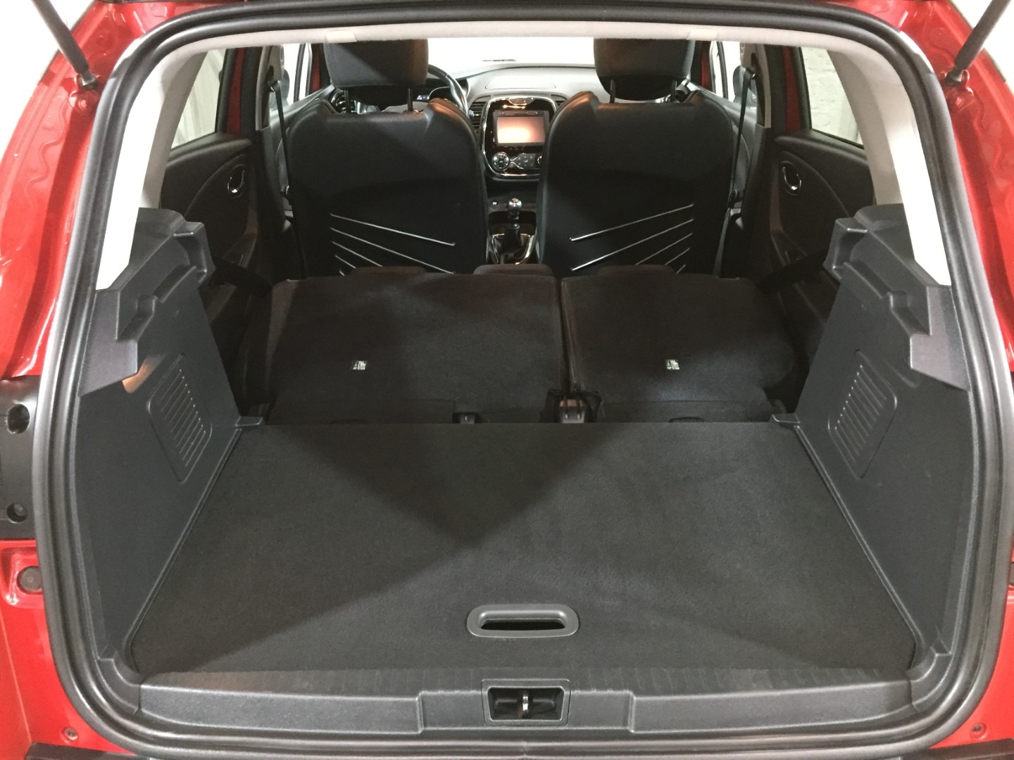 Used Renault Captur 2016 for sale - 77151759: Photo 36