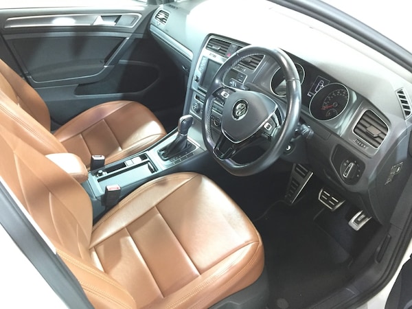 Used Volkswagen Golf 2015 for sale - 76230933: Photo 11
