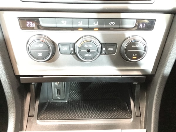 Used Volkswagen Golf 2015 for sale - 76230933: Photo 20