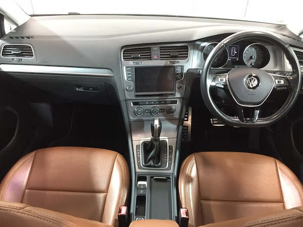 Used Volkswagen Golf 2015 for sale - 76230933: Photo 26