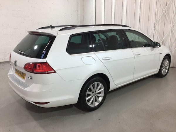 Used Volkswagen Golf 2015 for sale - 76230933: Photo 3