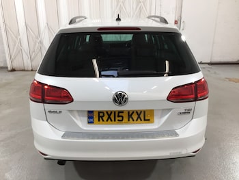 Used Volkswagen Golf 2015 for sale - 76230933: Photo 4