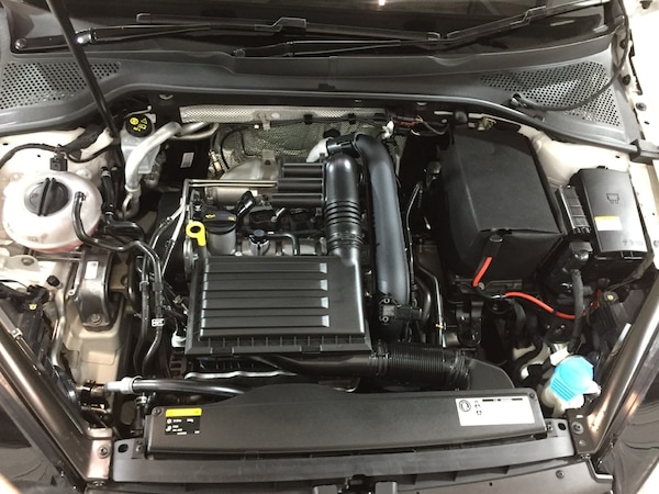 Used Volkswagen Golf 2015 for sale - 76230933: Photo 8