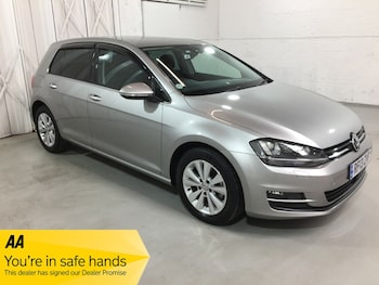 Volkswagen - Golf