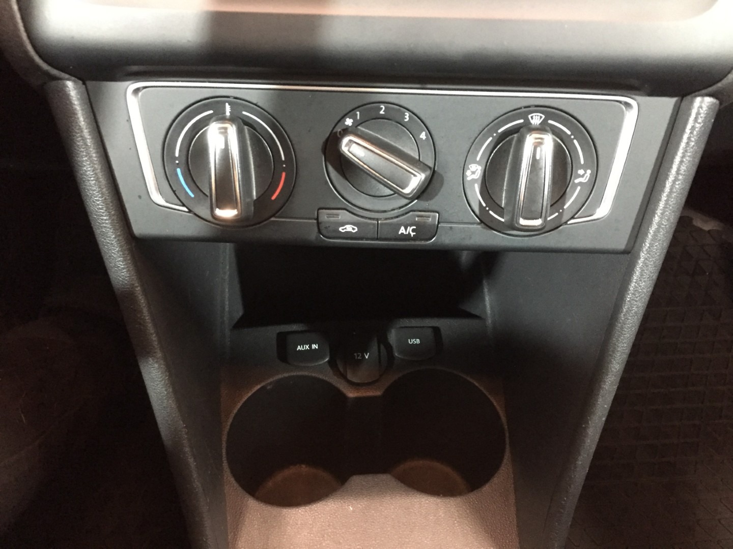 Used Volkswagen Polo 2017 for sale - 76881573: Photo 18