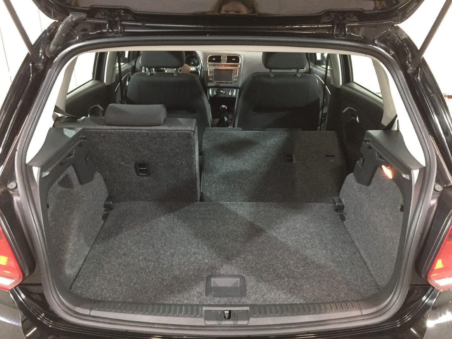 Used Volkswagen Polo 2017 for sale - 76881573: Photo 32