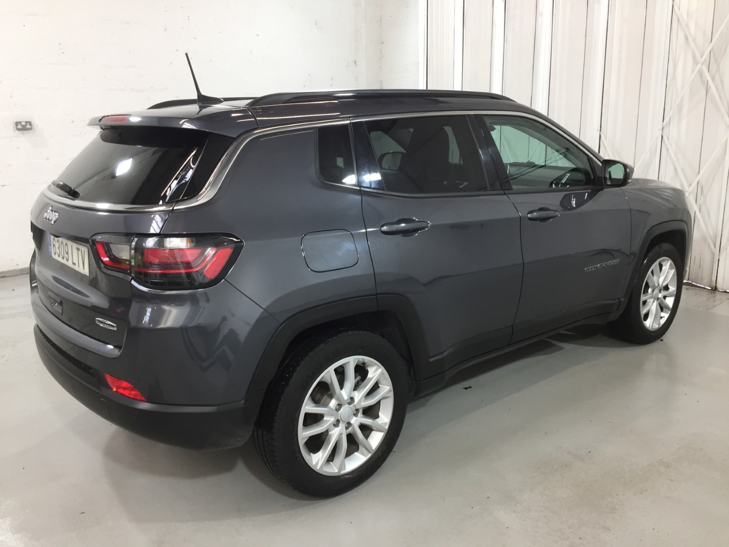 Used Jeep Compass 2021 for sale - 76576584: Photo 5