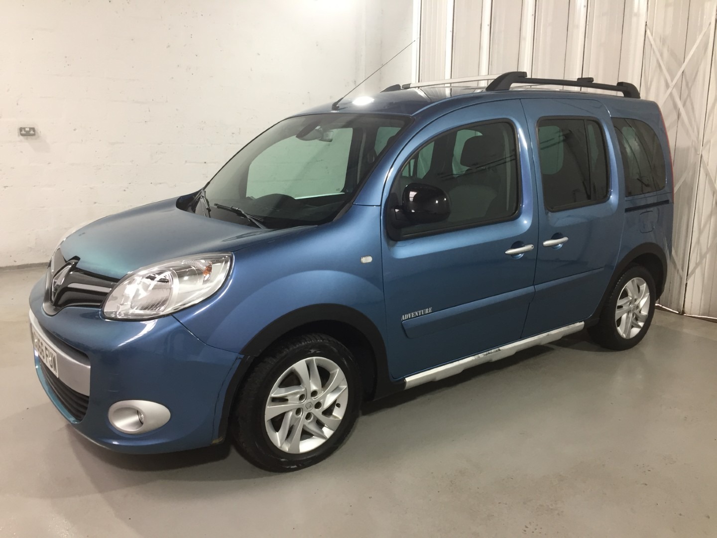 Used Renault Kangoo 2022 for sale - 78092877: Photo 2