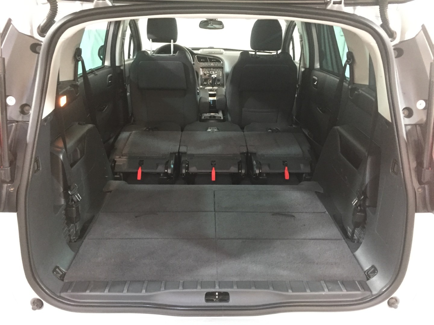 Used Peugeot 5008 2017 for sale - 78077784: Photo 37