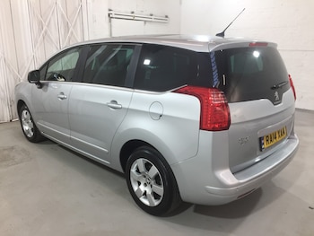 Used Peugeot 5008 2014 for sale - 78077784: Photo