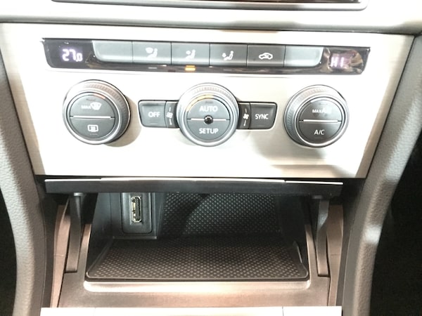 Used Volkswagen Golf 2014 for sale - 76232619: Photo 19