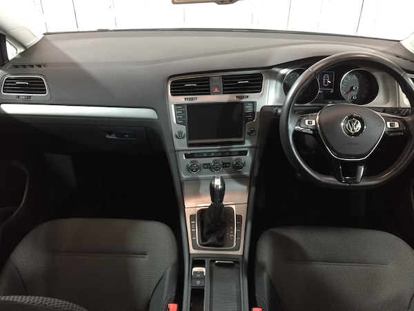 Used Volkswagen Golf 2014 for sale - 76232619: Photo 9