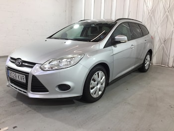 2014 - 1.6 TDCi 115 ZETEC NAVIGATION ESTATE SPANISH LHD 5-Door