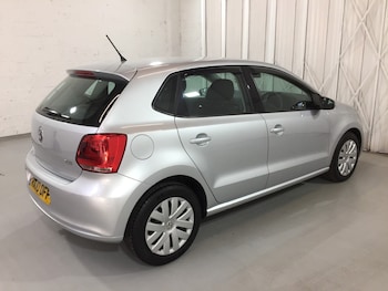 Used Volkswagen Polo 2010 for sale - 75212916: Photo