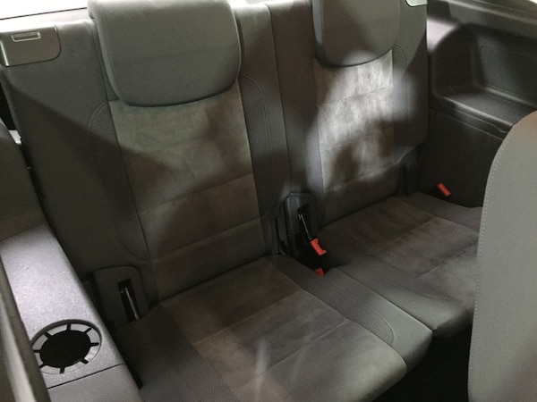 Used Volkswagen Touran 2011 for sale - 75662275: Photo 38
