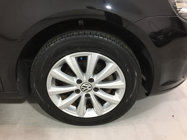 Used Volkswagen Touran 2011 for sale - 75662275: Photo 46