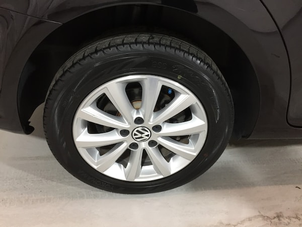 Used Volkswagen Touran 2011 for sale - 75662275: Photo 47