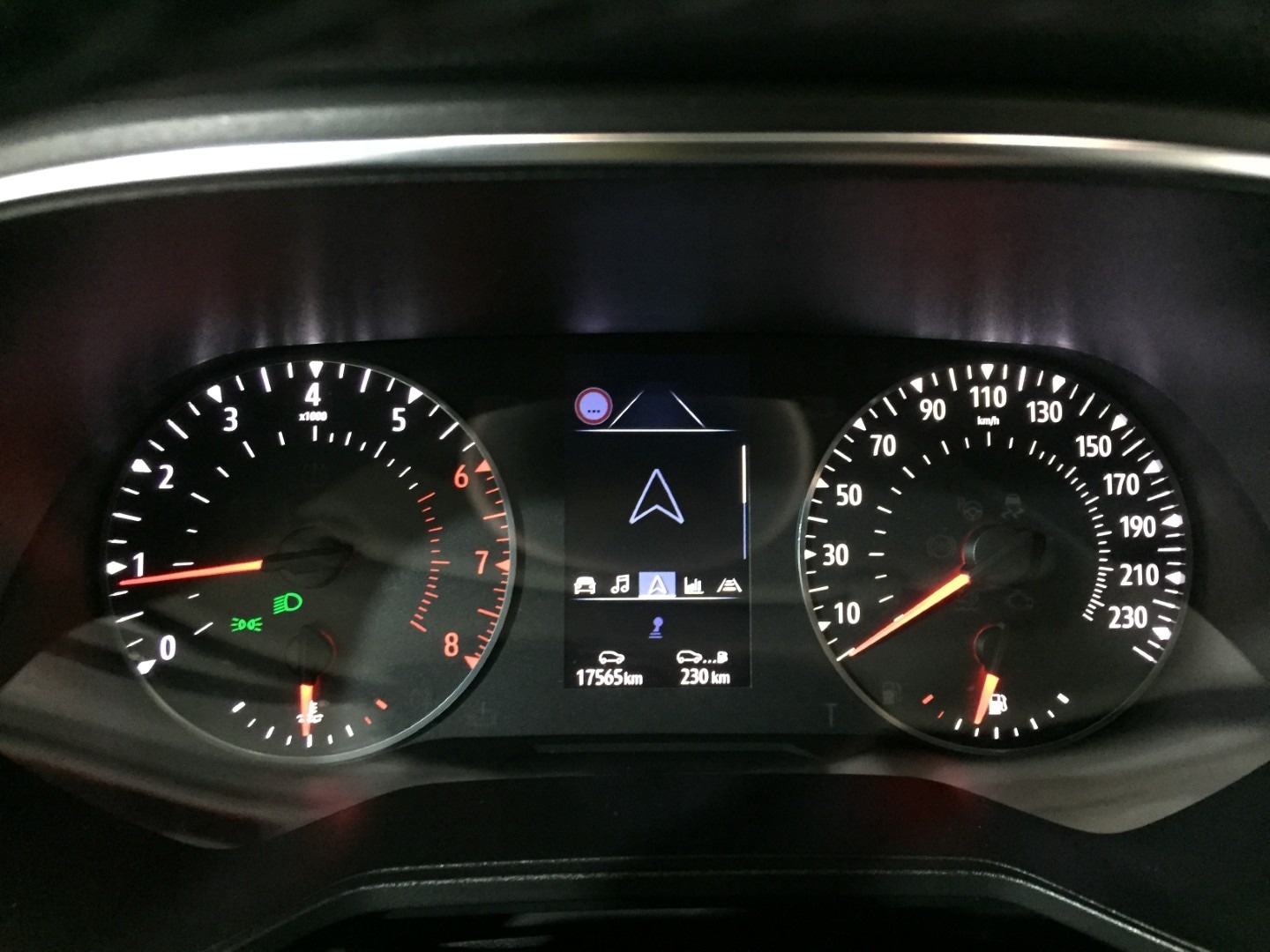 Used Renault Clio 2021 for sale - 76893364: Photo 12