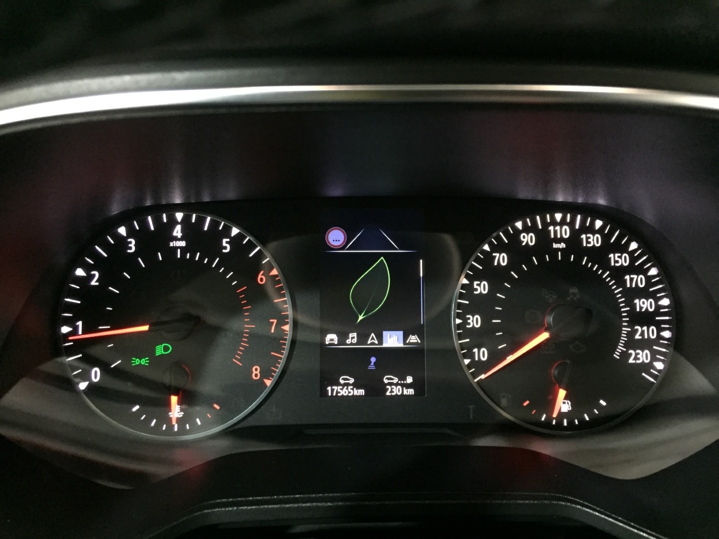 Used Renault Clio 2021 for sale - 76893364: Photo 13