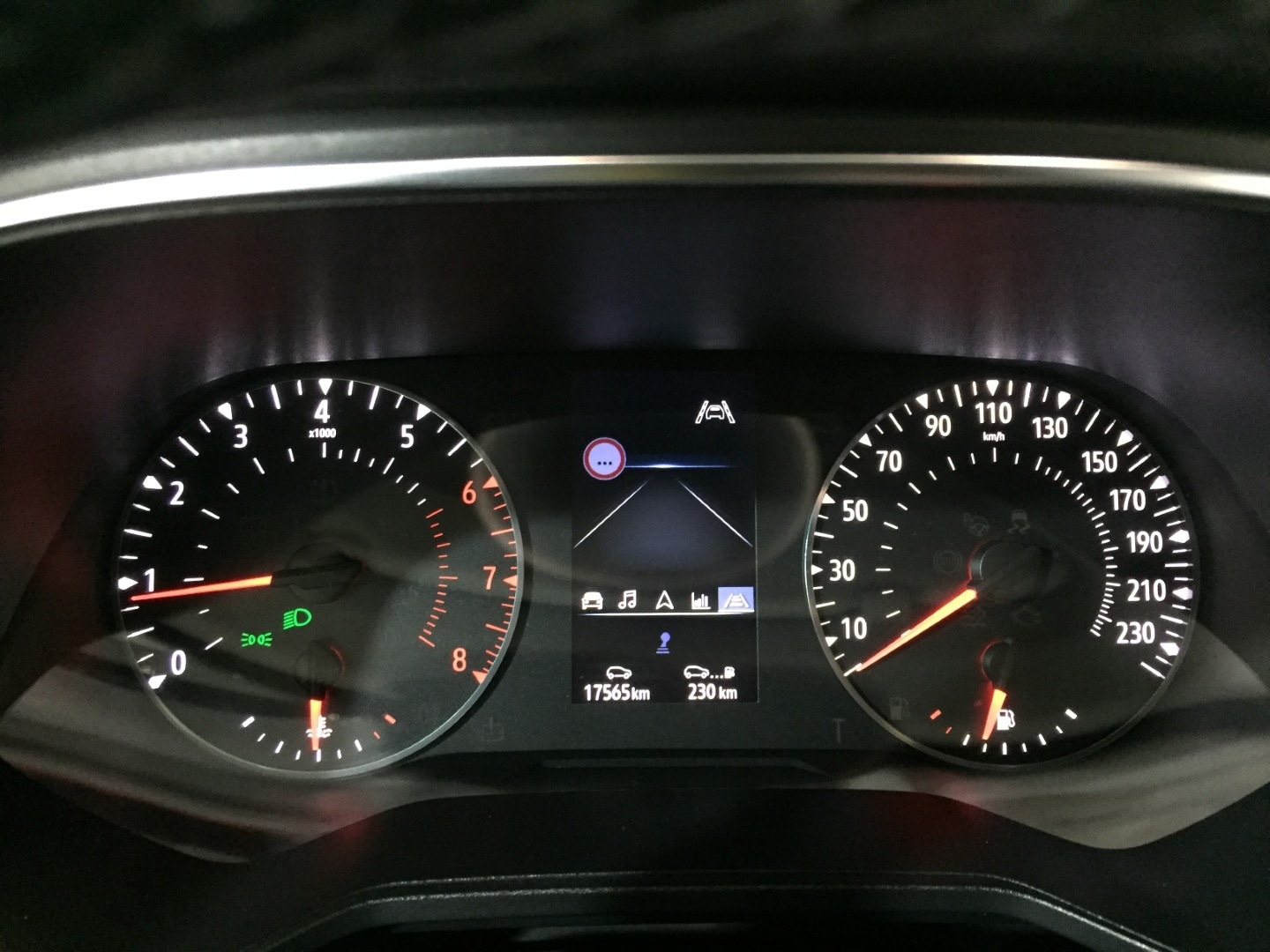 Used Renault Clio 2021 for sale - 76893364: Photo 14