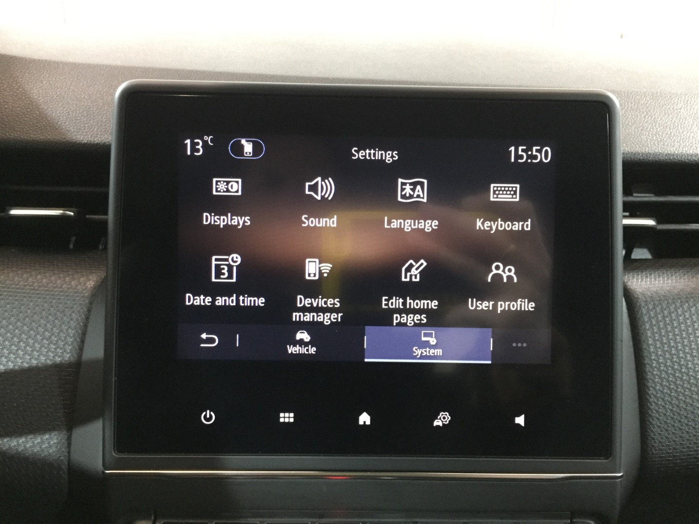 Used Renault Clio 2021 for sale - 76893364: Photo 26