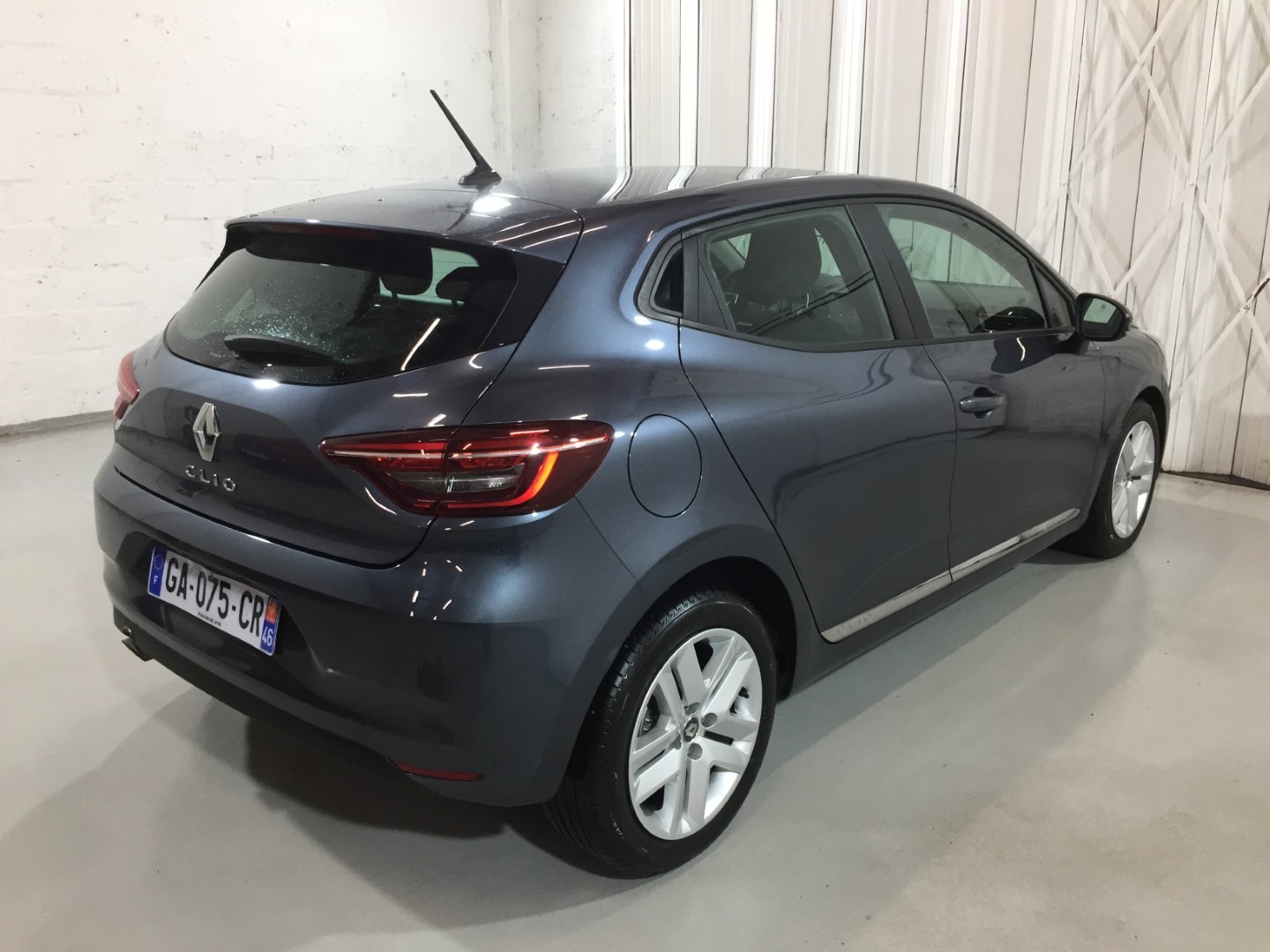 Used Renault Clio 2021 for sale - 76893364: Photo 5