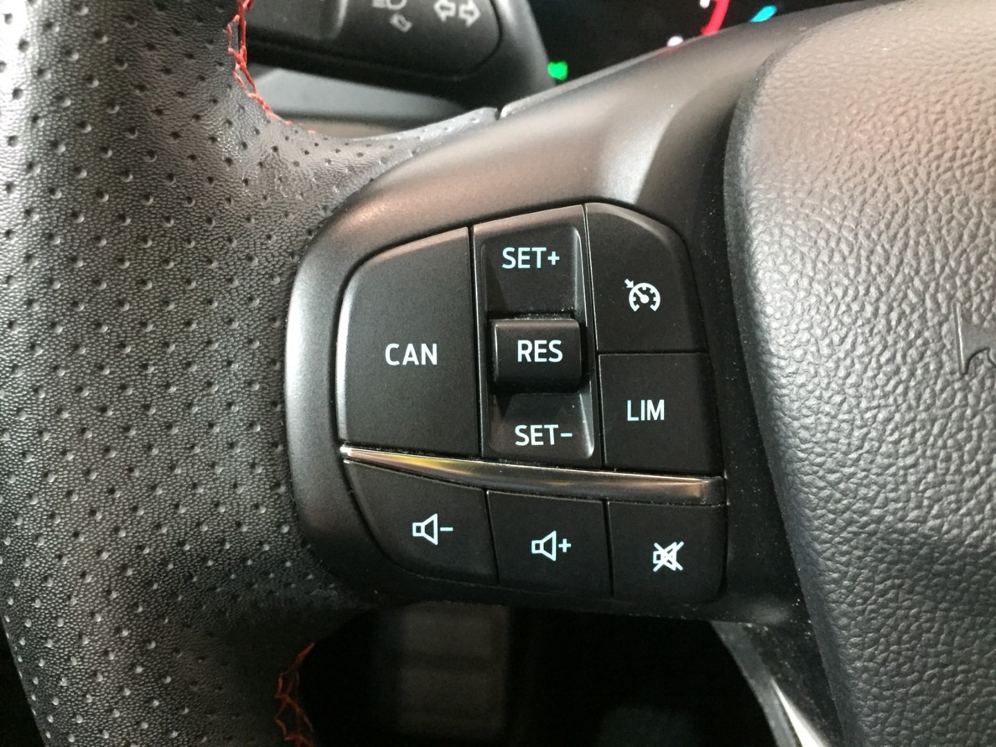 Used Ford Focus 2022 for sale - 77592559: Photo 11