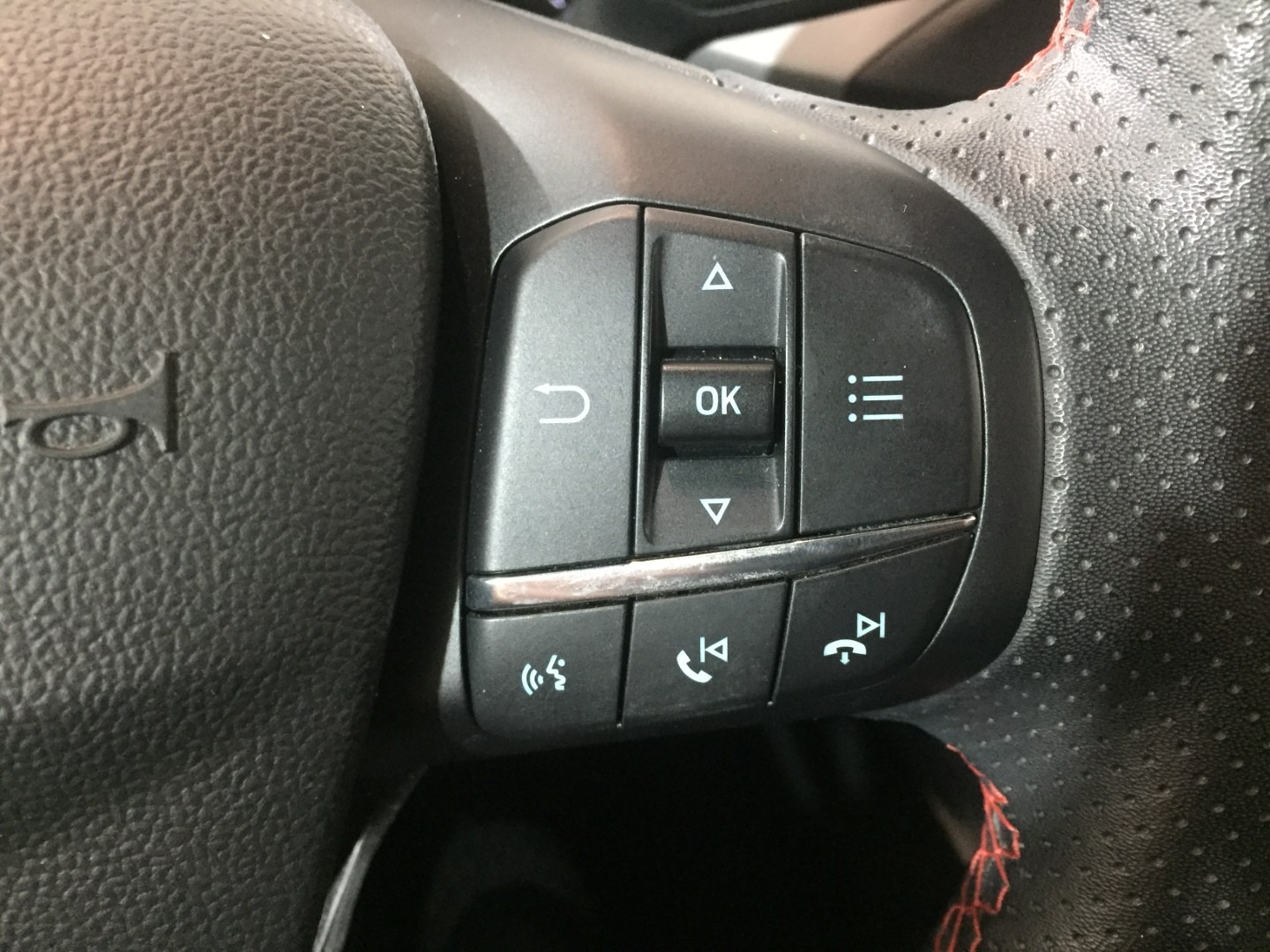 Used Ford Focus 2022 for sale - 77592559: Photo 12