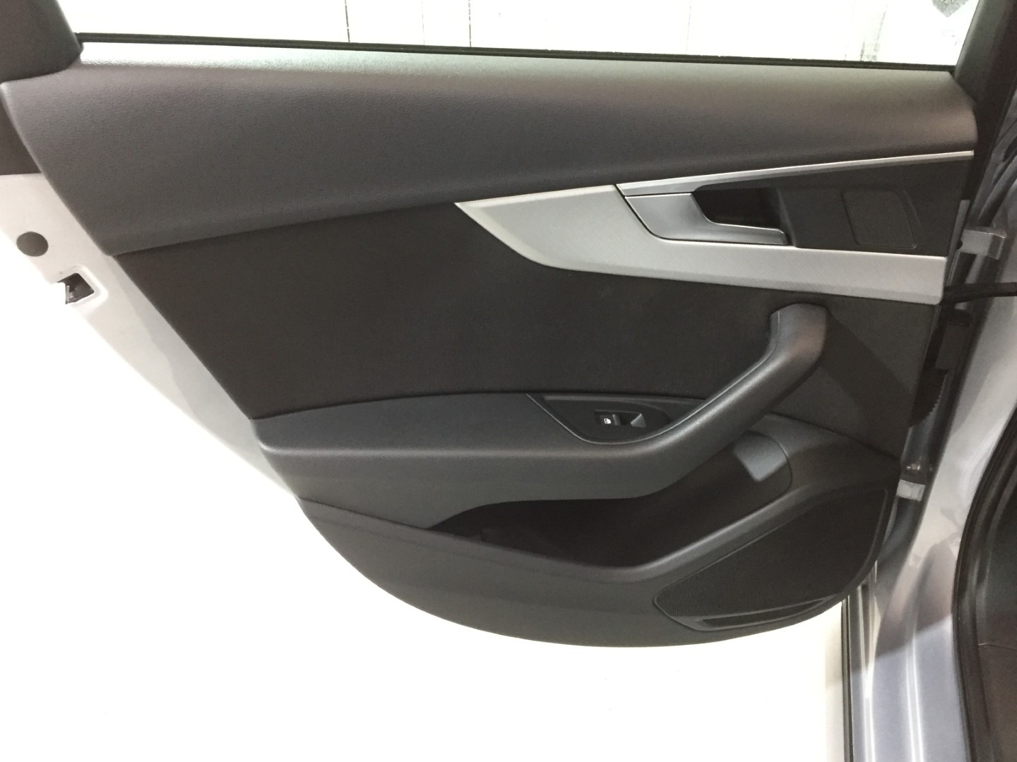 Used Audi A4 Allroad 2017 for sale - 76958858: Photo 34